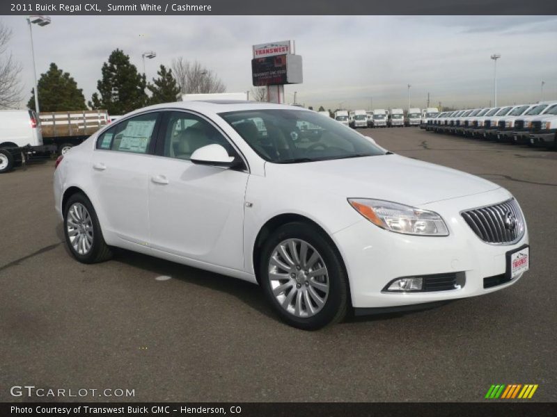 Front 3/4 View of 2011 Regal CXL