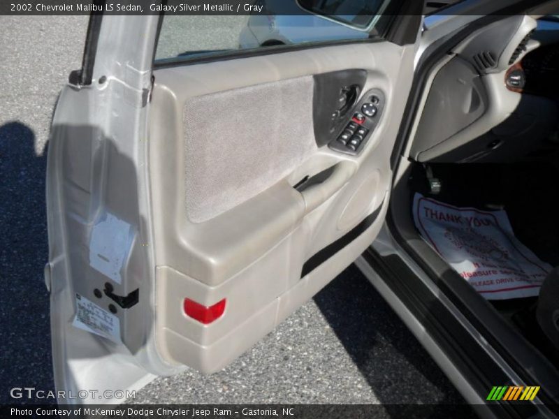 Galaxy Silver Metallic / Gray 2002 Chevrolet Malibu LS Sedan