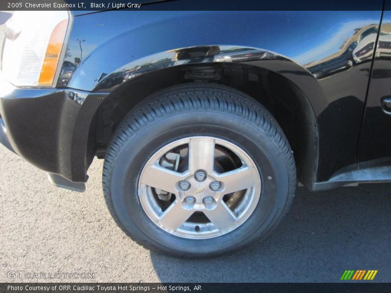 Black / Light Gray 2005 Chevrolet Equinox LT