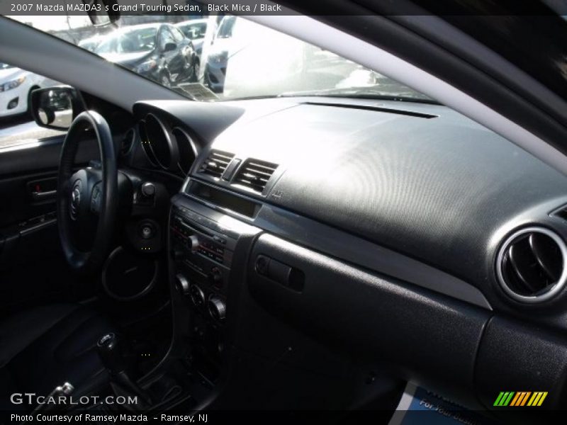 Black Mica / Black 2007 Mazda MAZDA3 s Grand Touring Sedan