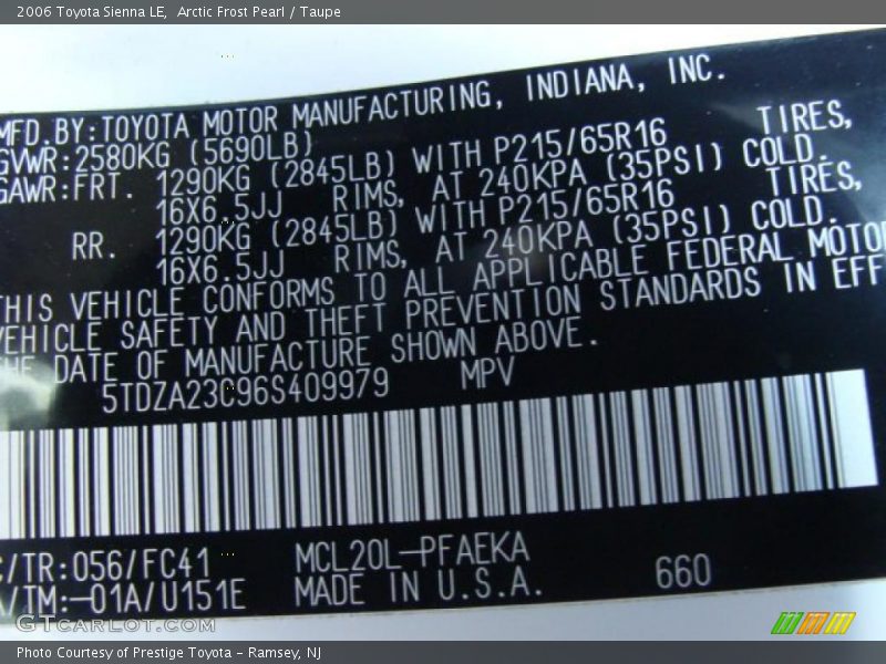 Arctic Frost Pearl / Taupe 2006 Toyota Sienna LE