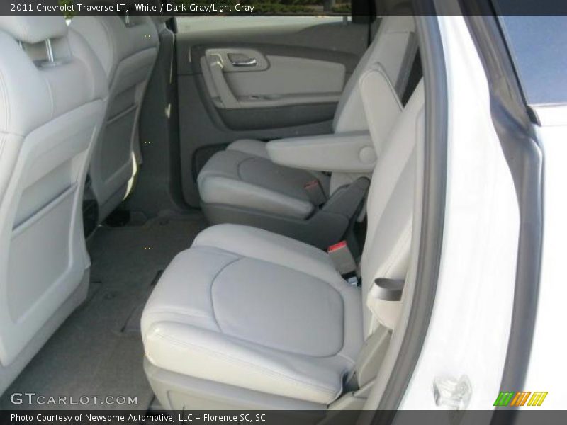 White / Dark Gray/Light Gray 2011 Chevrolet Traverse LT