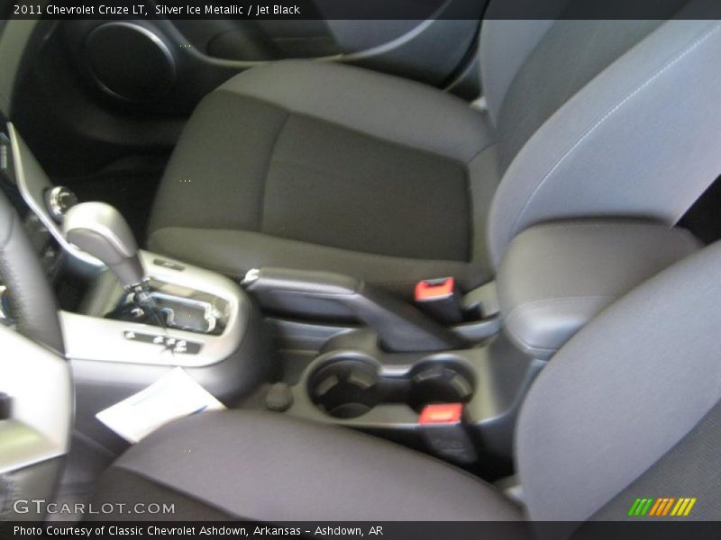 Silver Ice Metallic / Jet Black 2011 Chevrolet Cruze LT