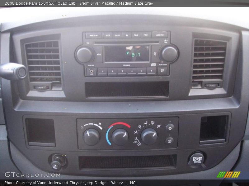 Bright Silver Metallic / Medium Slate Gray 2008 Dodge Ram 1500 SXT Quad Cab