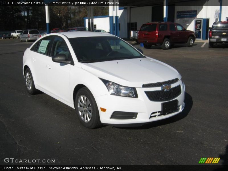  2011 Cruze LS Summit White