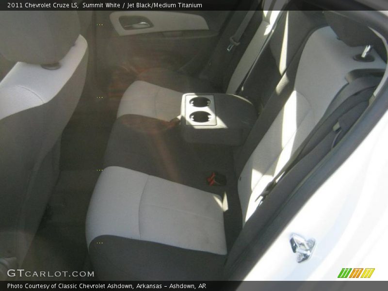 Summit White / Jet Black/Medium Titanium 2011 Chevrolet Cruze LS