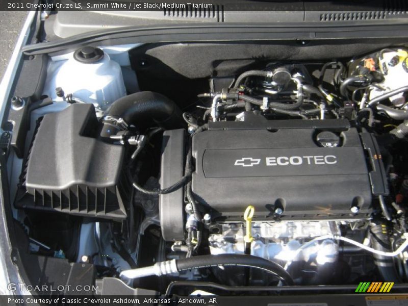 Summit White / Jet Black/Medium Titanium 2011 Chevrolet Cruze LS