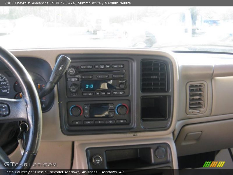 Summit White / Medium Neutral 2003 Chevrolet Avalanche 1500 Z71 4x4