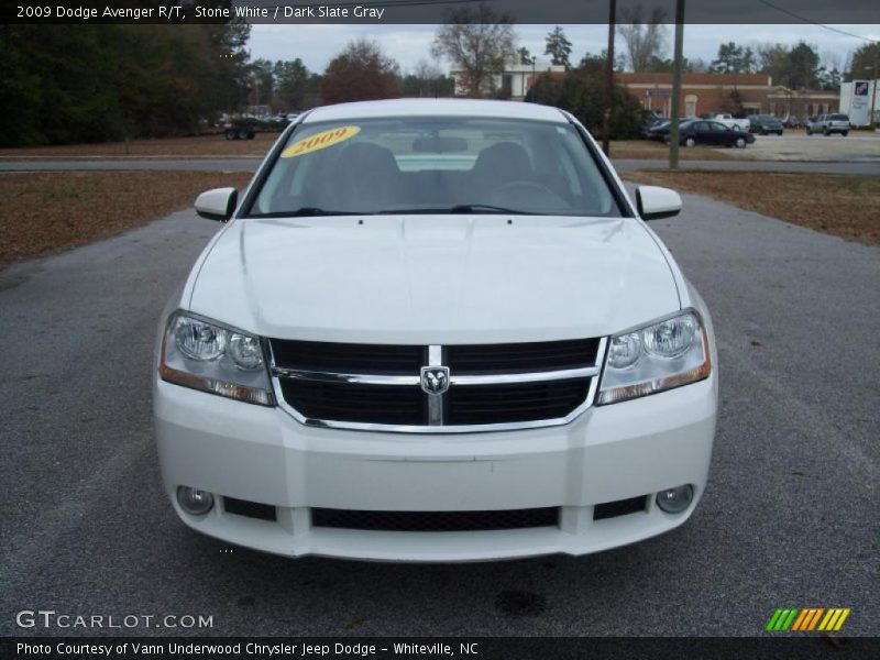 Stone White / Dark Slate Gray 2009 Dodge Avenger R/T