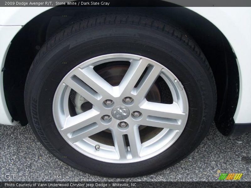 Stone White / Dark Slate Gray 2009 Dodge Avenger R/T