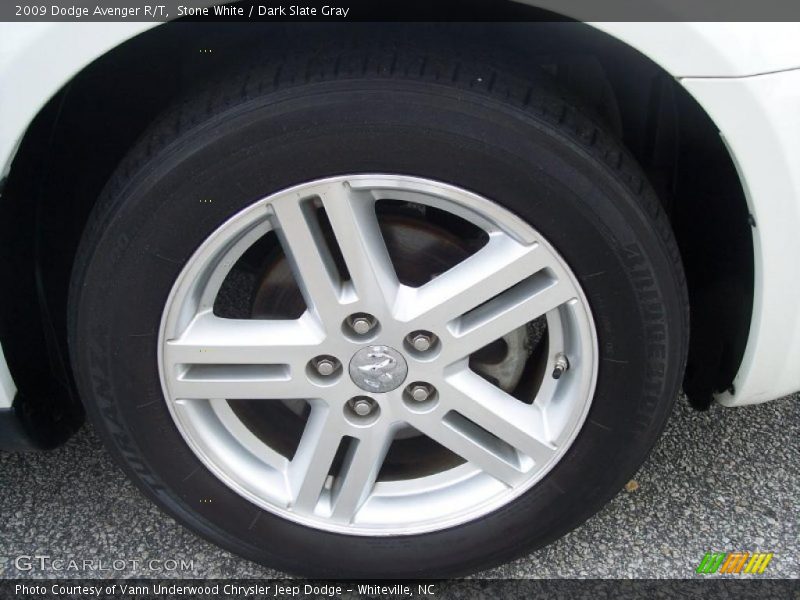 Stone White / Dark Slate Gray 2009 Dodge Avenger R/T