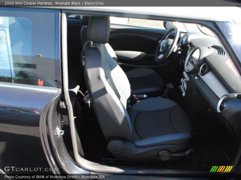 Midnight Black / Black/Grey 2009 Mini Cooper Hardtop