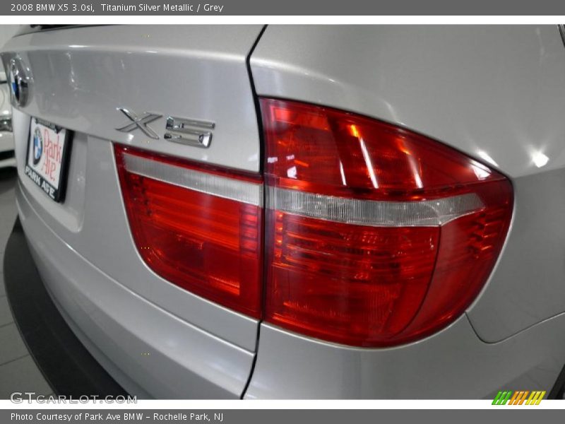 Titanium Silver Metallic / Grey 2008 BMW X5 3.0si