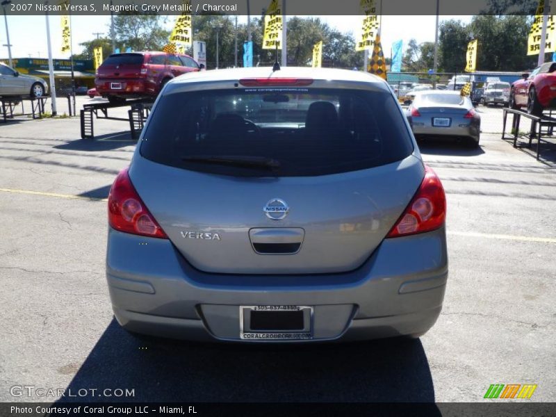 Magnetic Grey Metallic / Charcoal 2007 Nissan Versa S