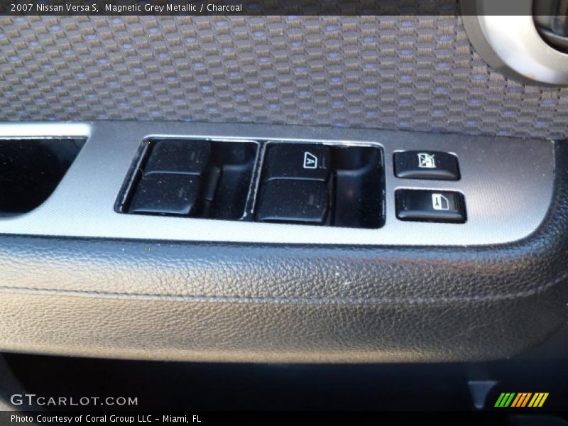 Magnetic Grey Metallic / Charcoal 2007 Nissan Versa S