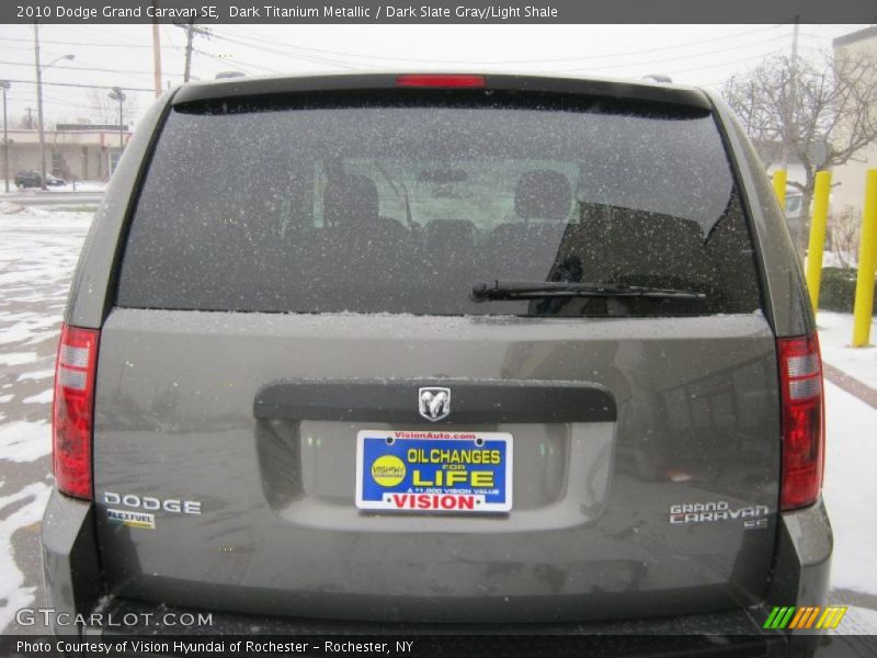 Dark Titanium Metallic / Dark Slate Gray/Light Shale 2010 Dodge Grand Caravan SE