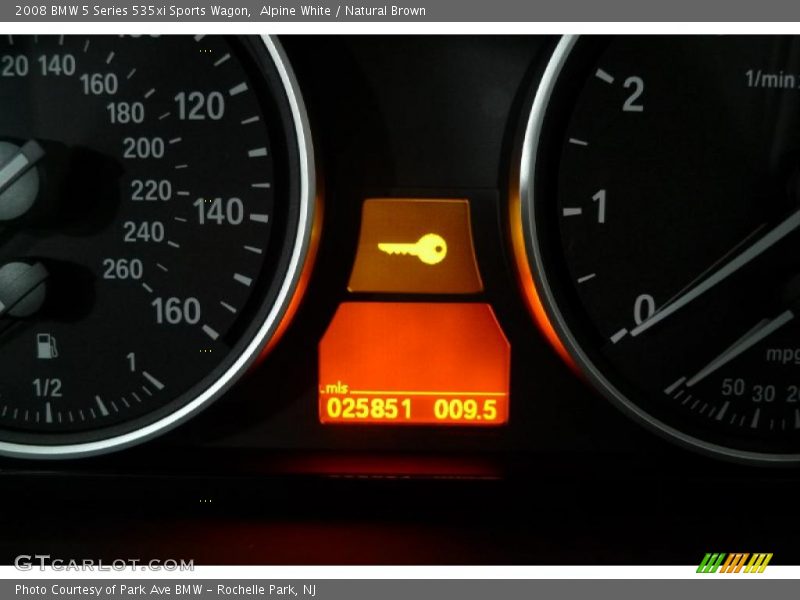 Alpine White / Natural Brown 2008 BMW 5 Series 535xi Sports Wagon