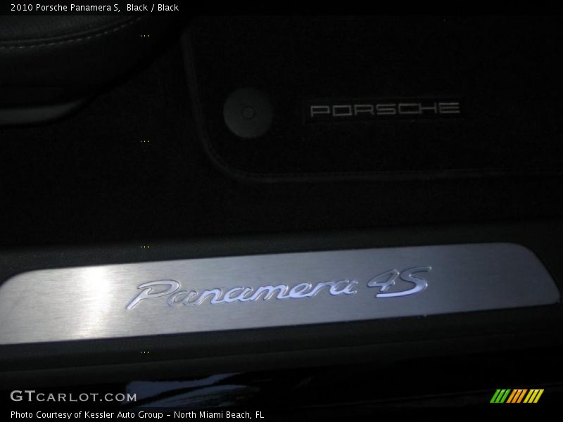  2010 Panamera S Logo
