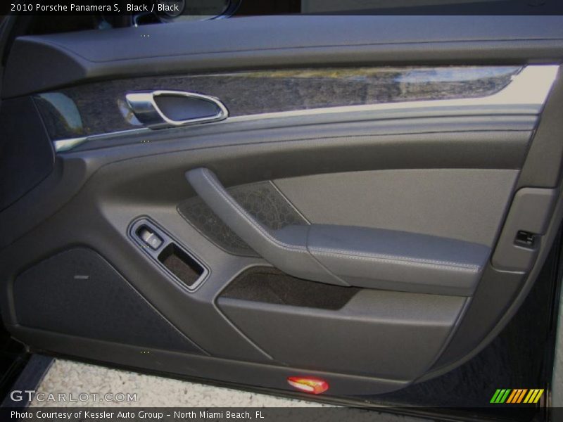 Black / Black 2010 Porsche Panamera S
