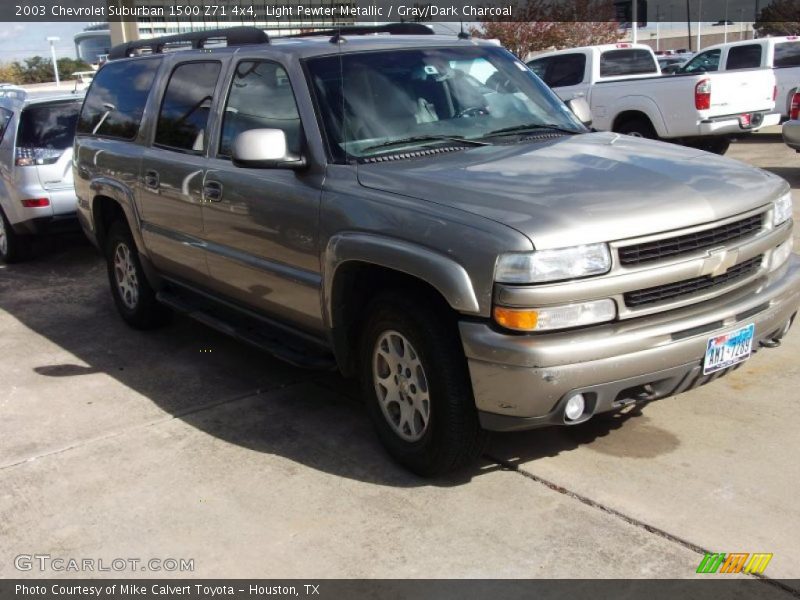 Light Pewter Metallic / Gray/Dark Charcoal 2003 Chevrolet Suburban 1500 Z71 4x4