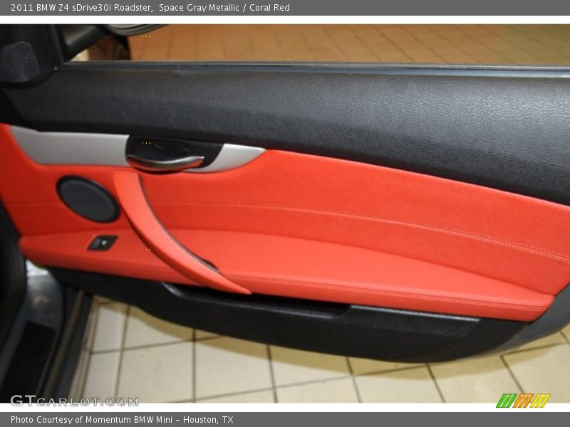 Space Gray Metallic / Coral Red 2011 BMW Z4 sDrive30i Roadster