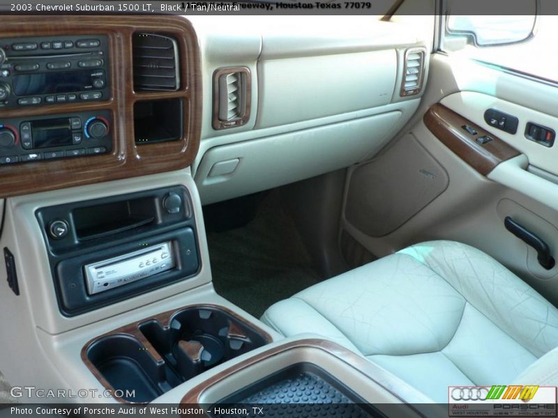 Black / Tan/Neutral 2003 Chevrolet Suburban 1500 LT
