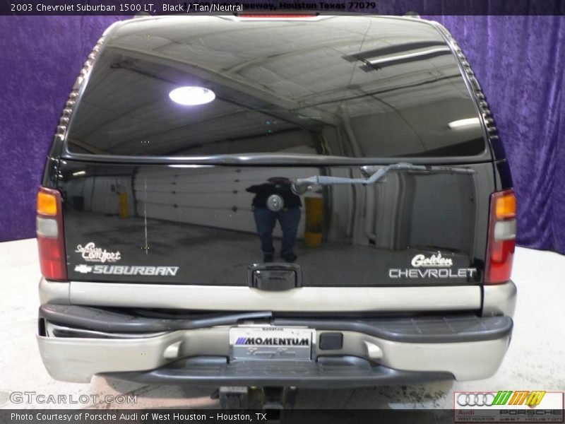 Black / Tan/Neutral 2003 Chevrolet Suburban 1500 LT