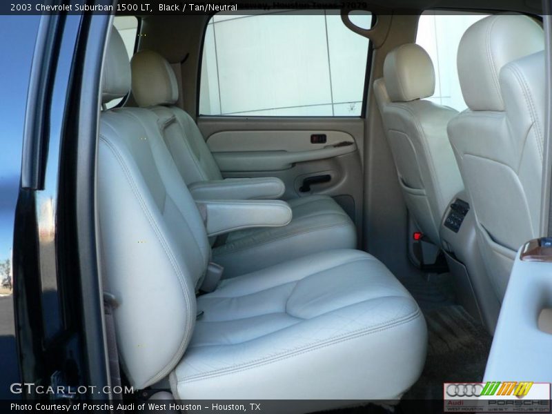 Black / Tan/Neutral 2003 Chevrolet Suburban 1500 LT