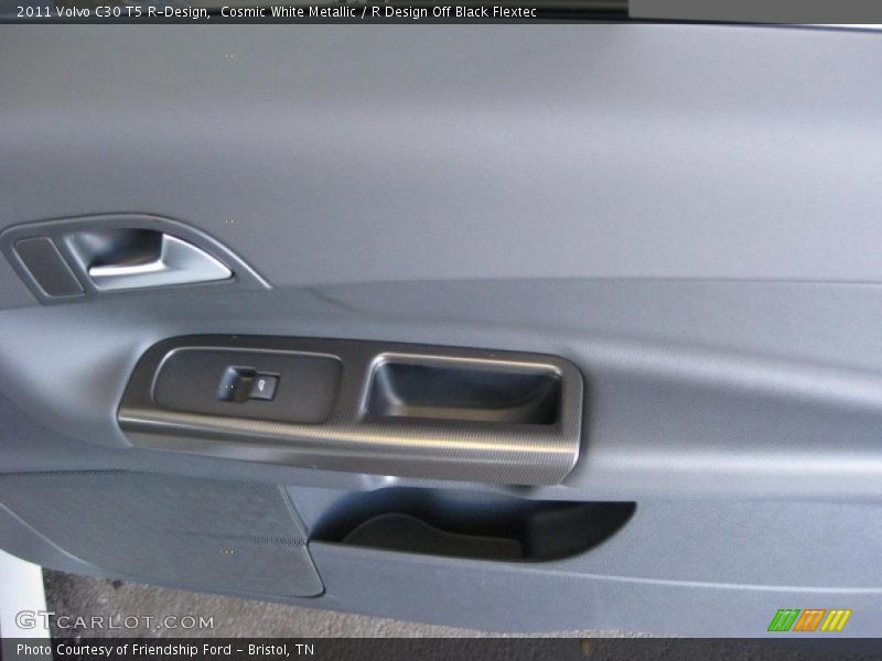 Cosmic White Metallic / R Design Off Black Flextec 2011 Volvo C30 T5 R-Design