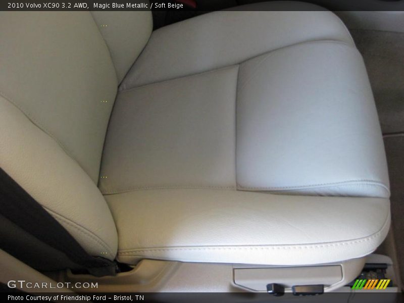 Magic Blue Metallic / Soft Beige 2010 Volvo XC90 3.2 AWD
