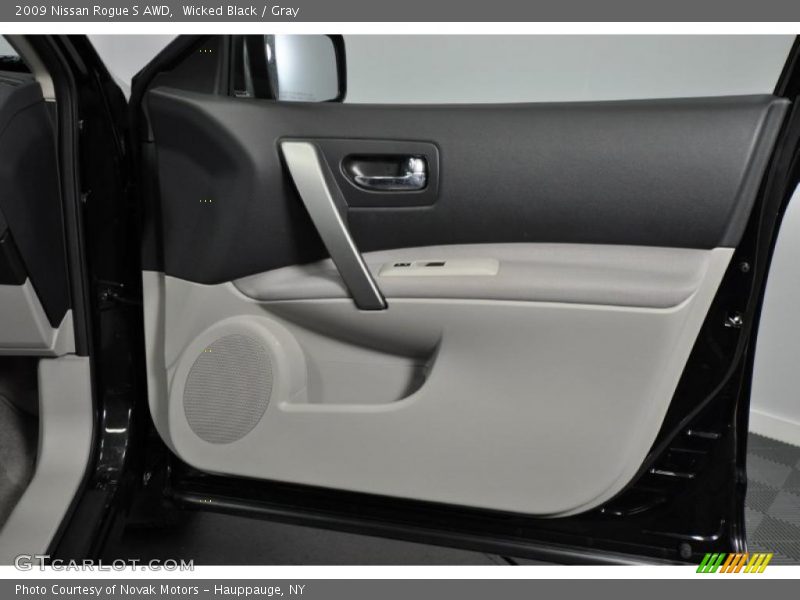 Wicked Black / Gray 2009 Nissan Rogue S AWD
