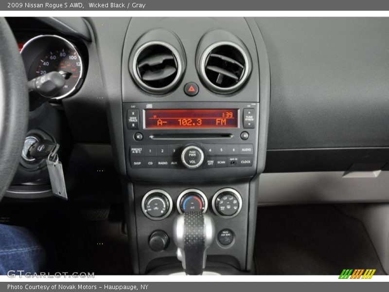 Wicked Black / Gray 2009 Nissan Rogue S AWD
