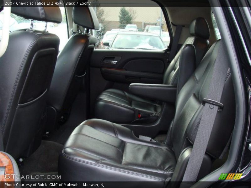 Black / Ebony 2007 Chevrolet Tahoe LTZ 4x4