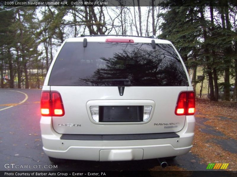 Oxford White / Camel 2006 Lincoln Navigator Ultimate 4x4