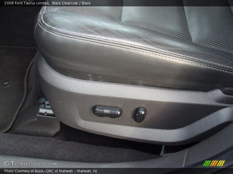 Black Clearcoat / Black 2008 Ford Taurus Limited