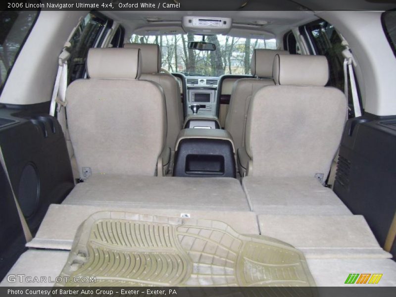 Oxford White / Camel 2006 Lincoln Navigator Ultimate 4x4
