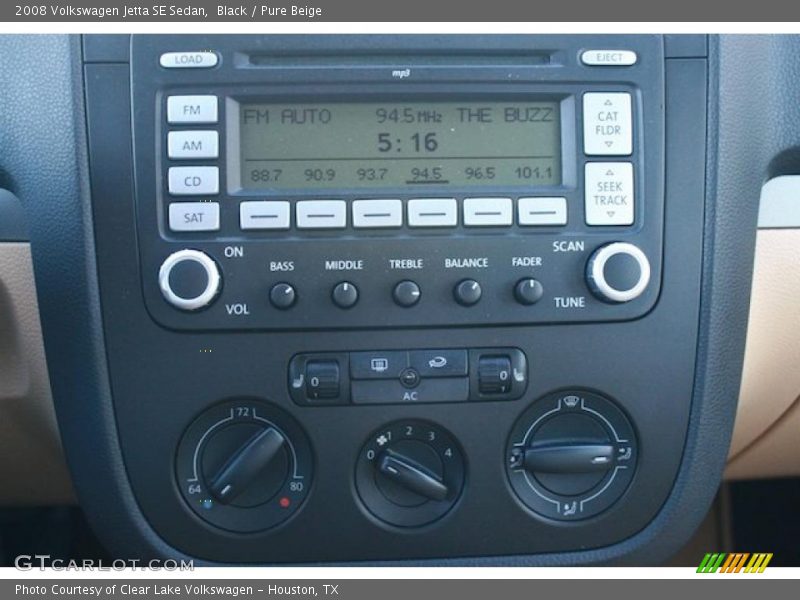 Black / Pure Beige 2008 Volkswagen Jetta SE Sedan