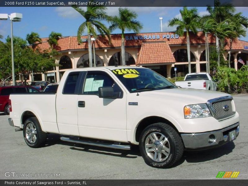 Front 3/4 View of 2008 F150 Lariat SuperCab