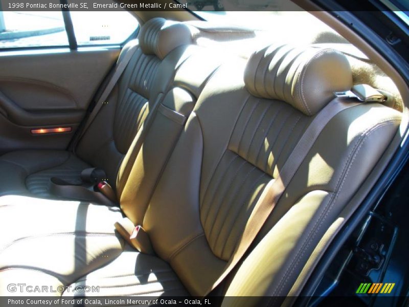 Emerald Green Metallic / Camel 1998 Pontiac Bonneville SE