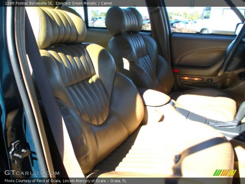 Emerald Green Metallic / Camel 1998 Pontiac Bonneville SE