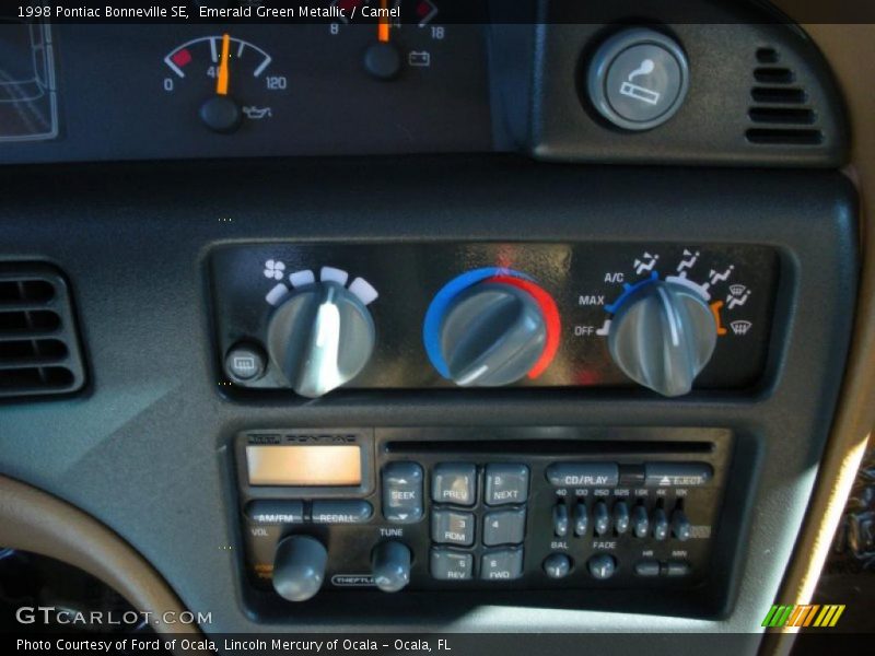 Emerald Green Metallic / Camel 1998 Pontiac Bonneville SE