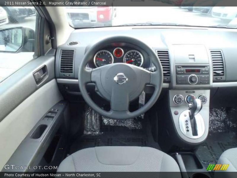 Magnetic Gray Metallic / Charcoal 2011 Nissan Sentra 2.0