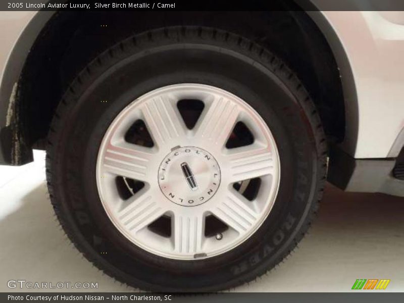 Silver Birch Metallic / Camel 2005 Lincoln Aviator Luxury