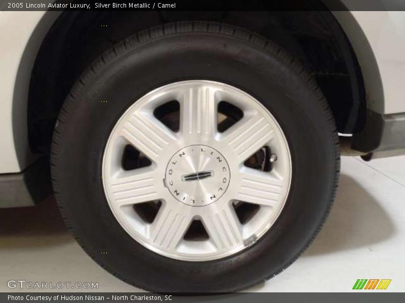 Silver Birch Metallic / Camel 2005 Lincoln Aviator Luxury