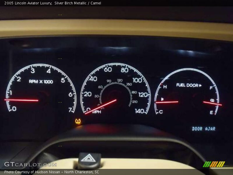 Silver Birch Metallic / Camel 2005 Lincoln Aviator Luxury
