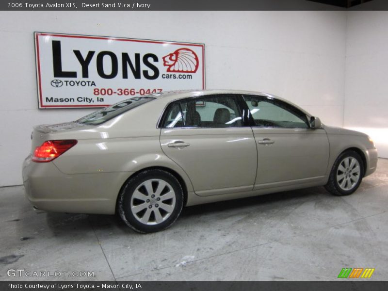 Desert Sand Mica / Ivory 2006 Toyota Avalon XLS