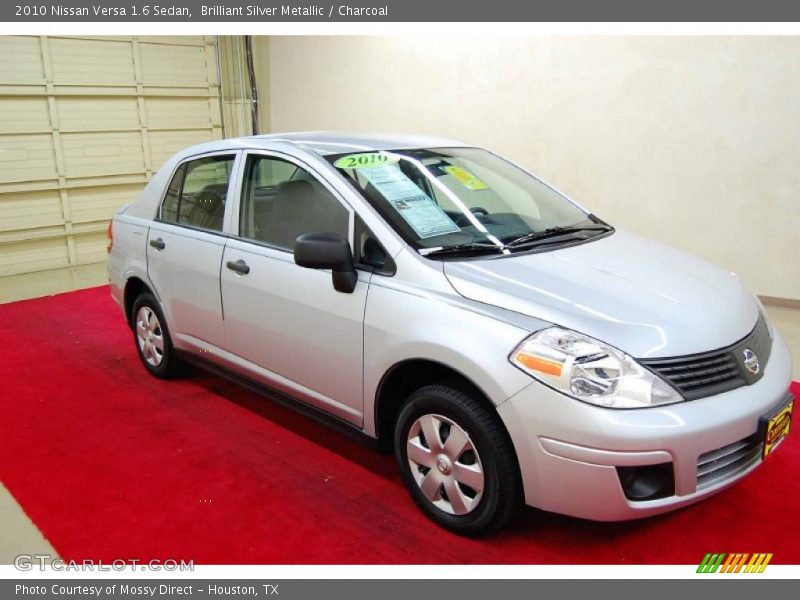 Brilliant Silver Metallic / Charcoal 2010 Nissan Versa 1.6 Sedan