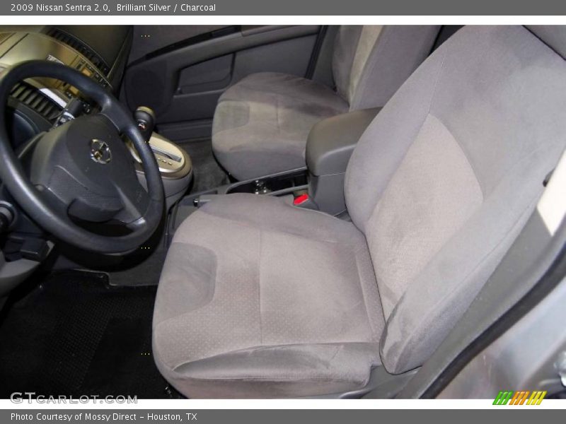 Brilliant Silver / Charcoal 2009 Nissan Sentra 2.0