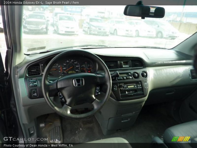 Dashboard of 2004 Odyssey EX-L
