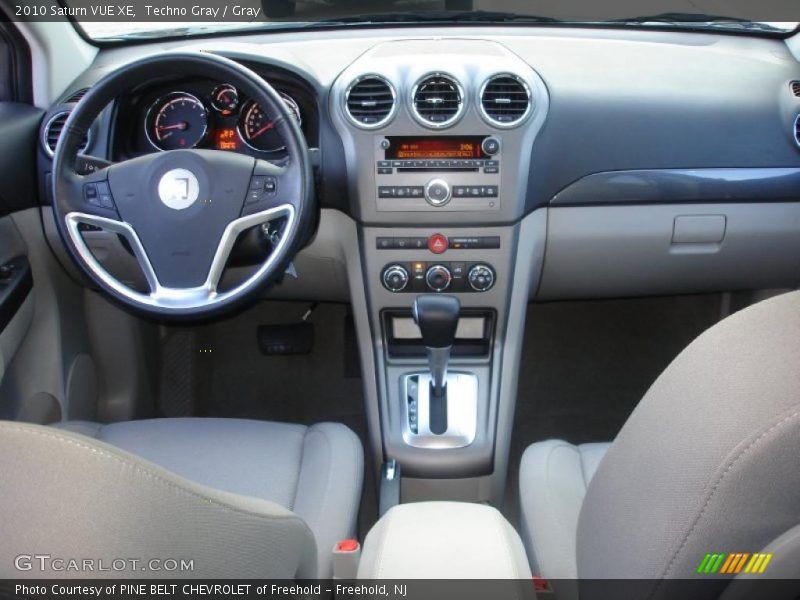 Dashboard of 2010 VUE XE